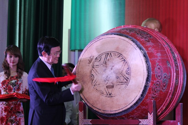 Chủ tịch nước Trương Tấn Sang dự lễ khai giảng Trường Đại học Khoa học xã hội và Nhân văn